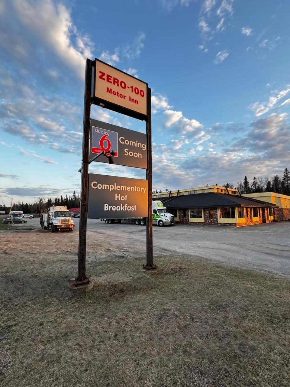 Zero-100 Motel Heron Bay エクステリア 写真